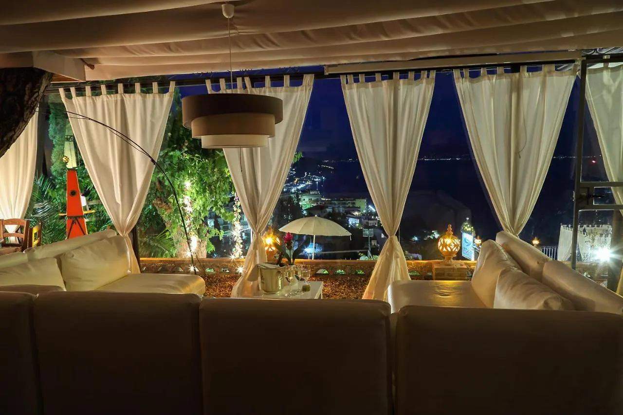 *** Bed & Breakfast Isoco Guest House Sant'Alessio Siculo Italy